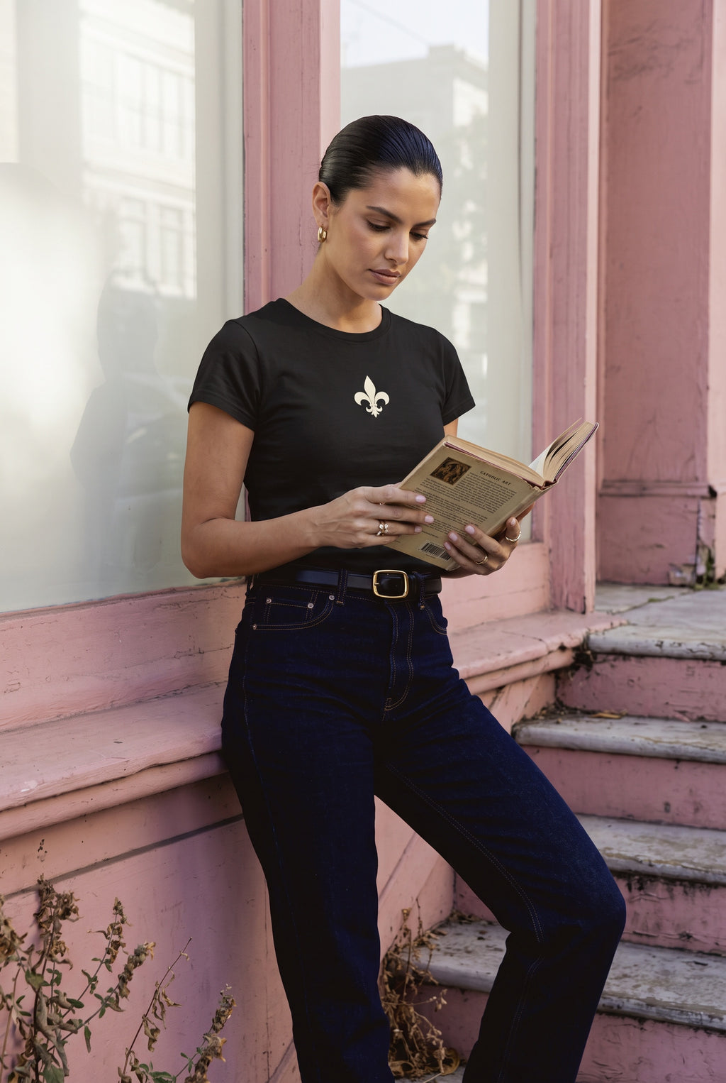 Fleur-de-Lis Catholic Tee